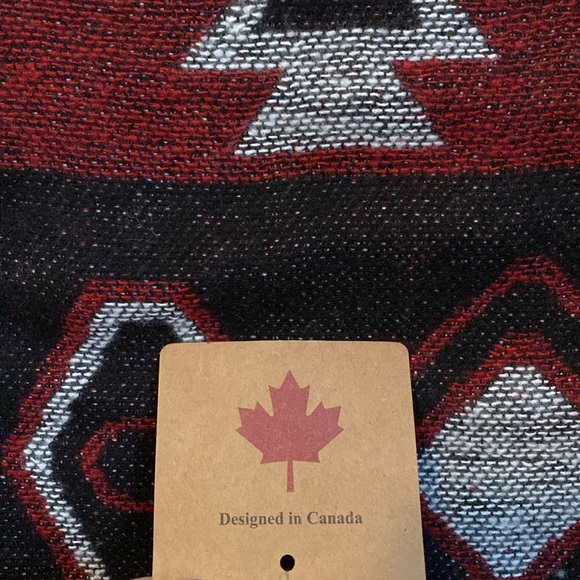 Poncho Scarf - Picture 5 of 7